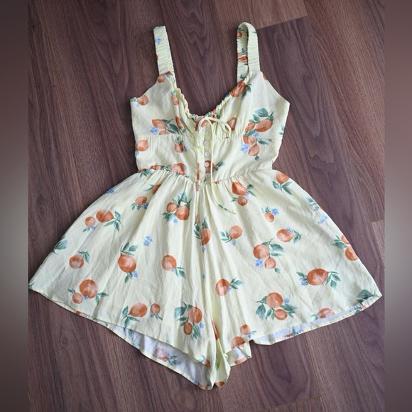 Butter Yellow Romper Size XS Sadie & Sage Orange Blossom Fruit Cottagecore NWOT - Picture 11 of 16